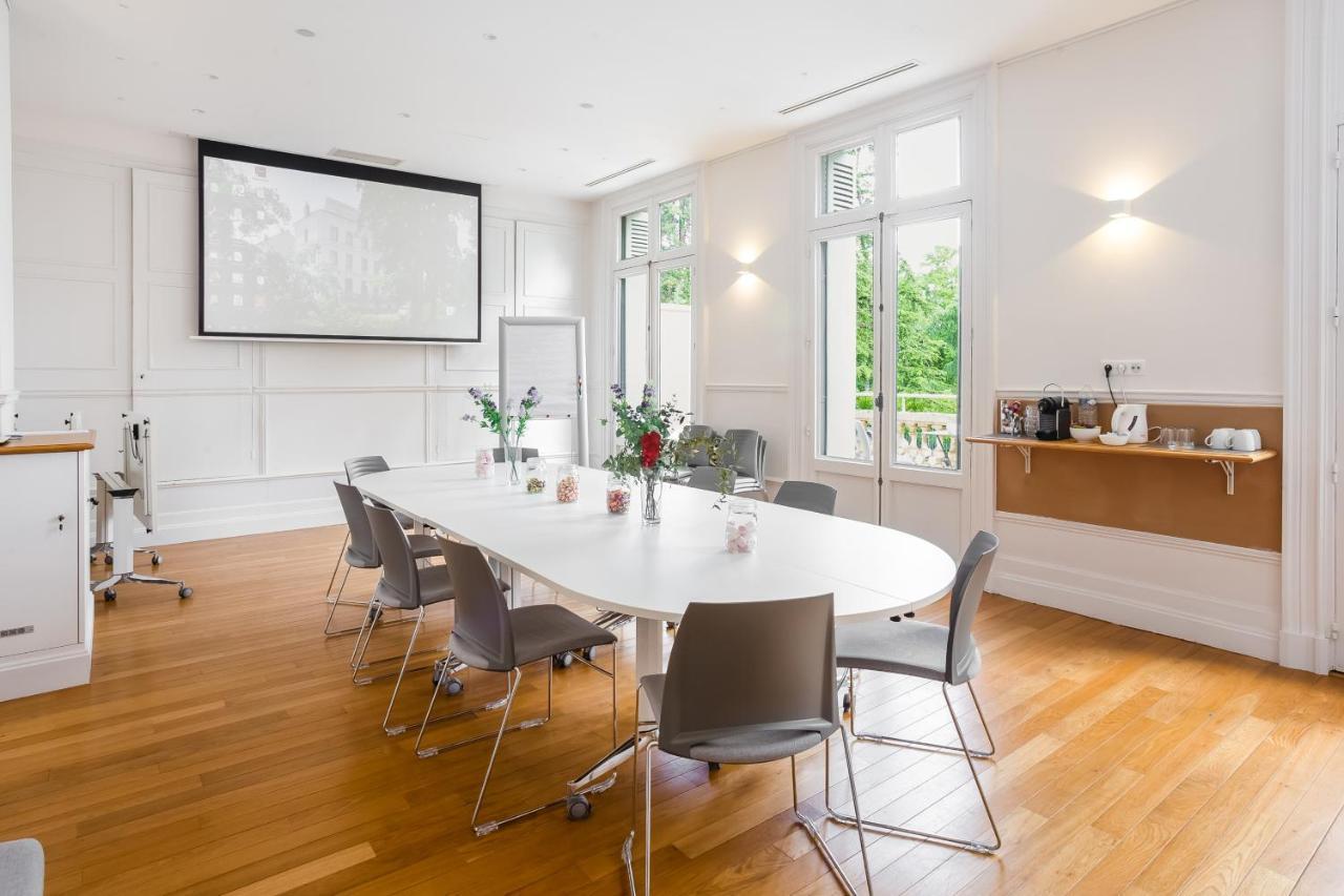 Residence De Tourisme Central Parc Тур Екстериор снимка